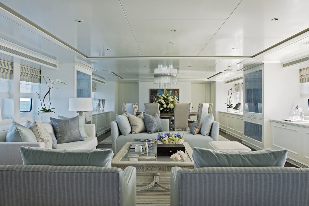 Yacht CELESTIAL HOPE - Main Salon- YACHTZOO.jpg